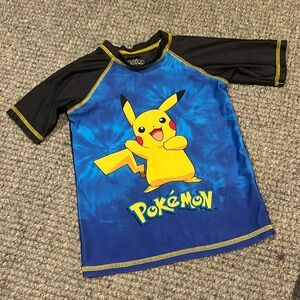 Boys Pokémon Rashguard Size Small
